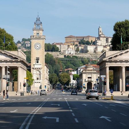 Nxt Station Deluxe Apartment Bergamo Buitenkant foto