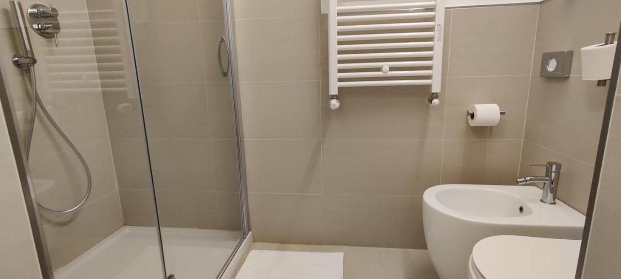 Nxt Station Deluxe Apartment Bergamo Buitenkant foto