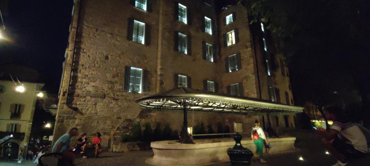 Nxt Station Deluxe Apartment Bergamo Buitenkant foto